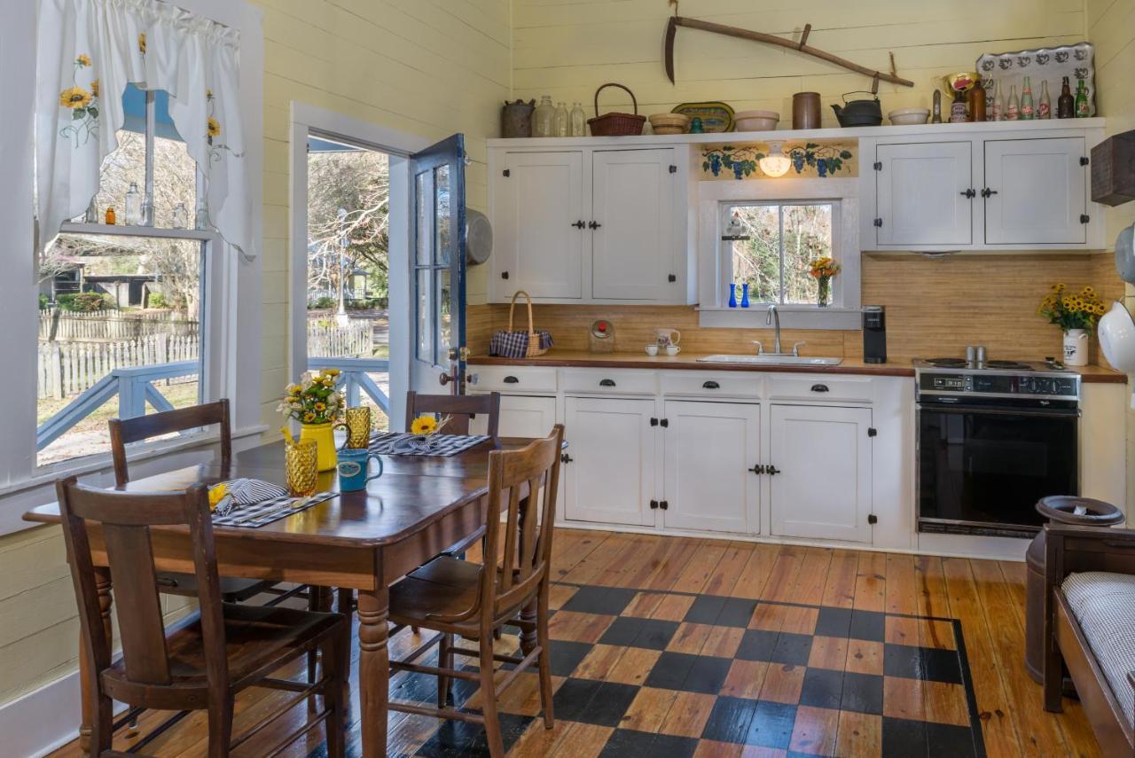 Maison D'Memoire Bed & Breakfast Cottages Rayne Eksteriør bilde